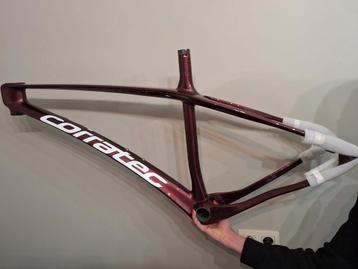 Carbon kader corratec, Enlèvement, Comme neuf