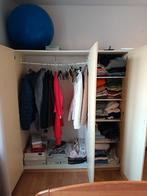 Garde robe beige en pins., Enlèvement