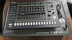 TR-8S, Muziek en Instrumenten, Synthesizers, Roland, Zo goed als nieuw, Met midi-aansluiting, Overige aantallen