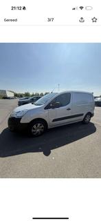 Citroën Berlingo 2018 – 58.000 km – Navigatie – Trekhaak, Auto's, Citroën, Euro 6, Berlingo, Particulier, Zilver of Grijs