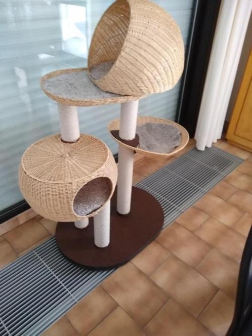 Kattenkrabpaal voor buiten (en binnen)., Dieren en Toebehoren, Krabmeubelen, Gebruikt, Krabpaal, Ophalen