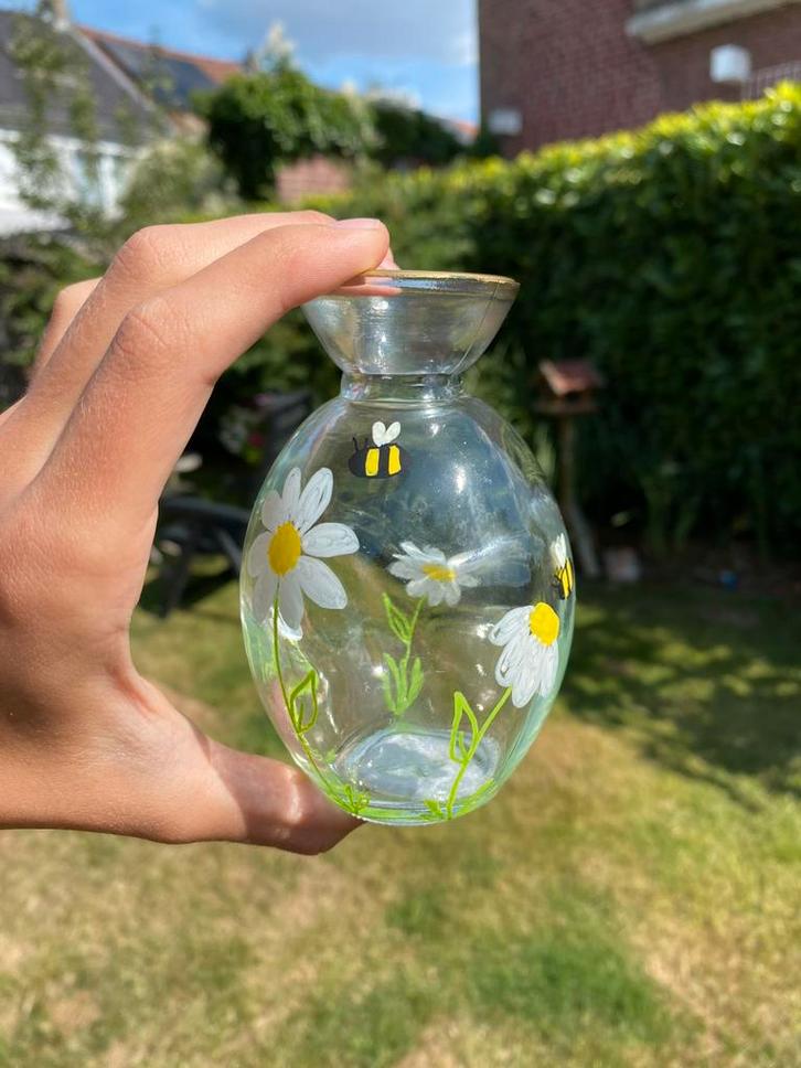 Zelf versierde vaas, Huis en Inrichting, Woonaccessoires | Vazen, Nieuw, Overige kleuren, Minder dan 50 cm, Glas, Ophalen of Verzenden