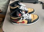 Jordan 1 beige black red 40, Enlèvement, Comme neuf