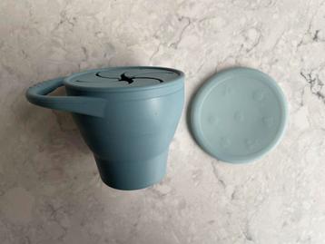 Draagbare snackbeker voor kinderen beschikbaar voor biedingen