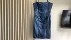Topartikel. Splinternieuwe jeansjurk van GUESS. Maat 36., Kleding | Dames, Jurken, Guess, Blauw, Nieuw, Ophalen of Verzenden