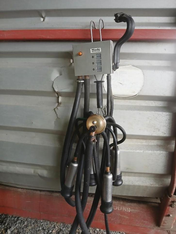 Salle de traite, Articles professionnels, Agriculture | Outils, Élevage, Technologie laitière, Enlèvement