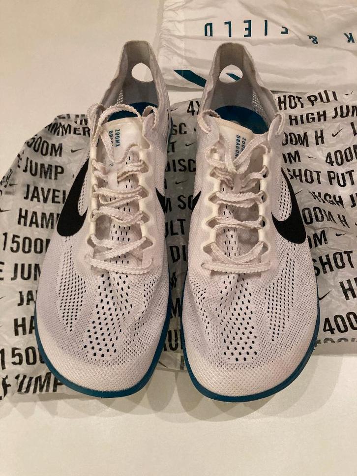 Nike Dragonfly 2 (Maat 42), Kleding | Heren, Schoenen, Zo goed als nieuw, Sportschoenen, Wit, Ophalen of Verzenden