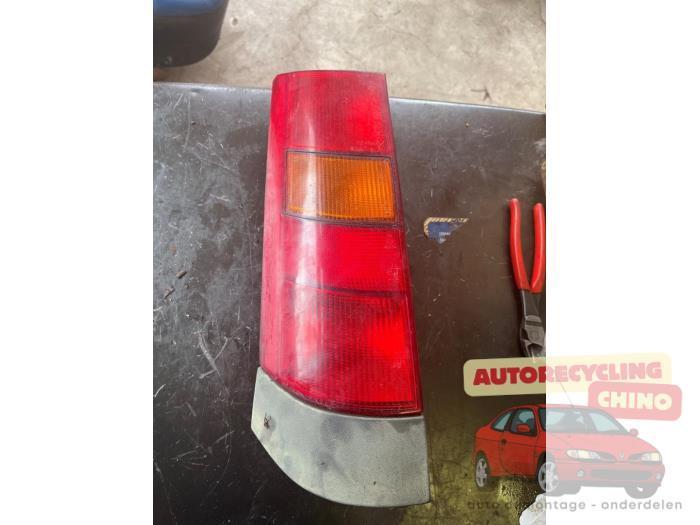 Achterlicht links van een Renault R5, Auto-onderdelen, Verlichting, Renault, Gebruikt, 3 maanden garantie, Ophalen of Verzenden