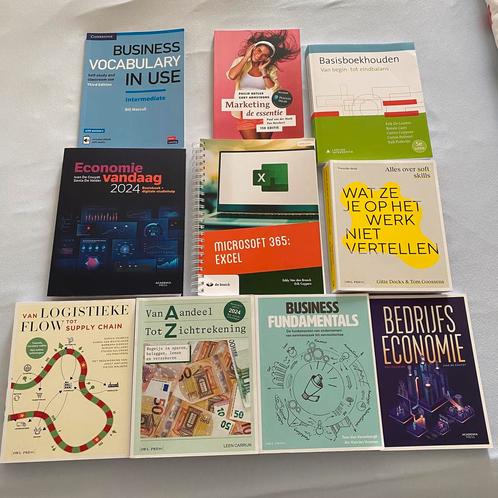1e jaar Bedrijfsmanagement Arteveldehogeschool, Boeken, Studieboeken en Cursussen, Zo goed als nieuw, Hoger Onderwijs, Ophalen