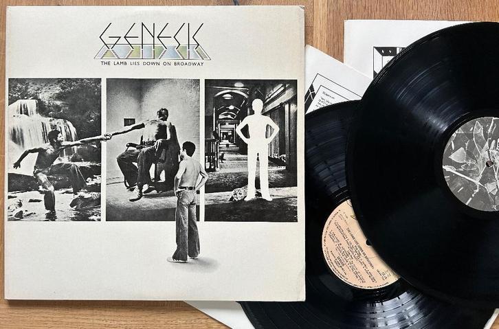 GENESIS - The lamb lies down on Broadway ( 2LP ), Cd's en Dvd's, Vinyl | Rock, Zo goed als nieuw, Progressive, 12 inch, Verzenden