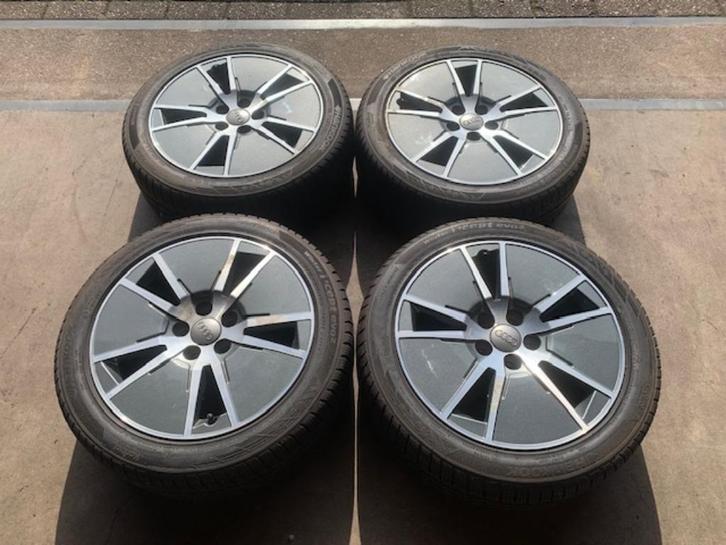 ORIGINELE AUDI A1 POLO IBIZA VELGEN + WINTERBANDEN 215 45 16, Auto diversen, Auto-accessoires, Gebruikt, Ophalen of Verzenden