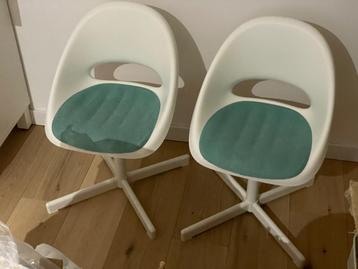 LOBERGET / SIBBEN Kinderstoel met zitkussen, wit/turkoois
