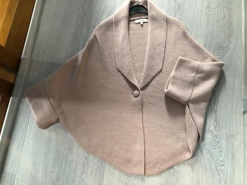 Marie mero cape splinternieuw, Kleding | Dames, Truien en Vesten, Nieuw, Maat 36 (S), Roze, Ophalen of Verzenden