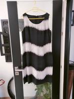 Korte zwart wit jurk.merk Betty Barclay, Kleding | Dames, Jurken, Ophalen of Verzenden, Zo goed als nieuw, Wit