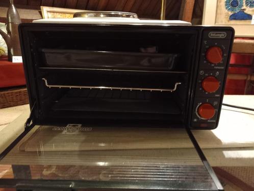 Delonghi Sfornatutto electrische mini oven met kookplaat, Elektronische apparatuur, Ovens, Zo goed als nieuw, Vrijstaand, Oven