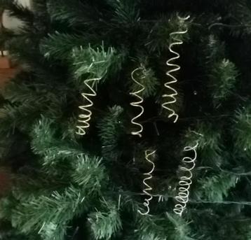 Kerstdecoratie gouddraad beschikbaar voor biedingen