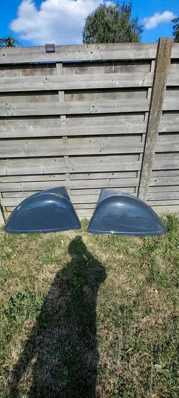 Pièces pour 2 CV Charleston, Enlèvement