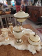 Set decoratie in albast, Ophalen