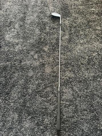 Verschilende golf ijzers beschikbaar voor biedingen