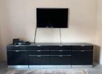 Meuble bas noir vintage, Huis en Inrichting, Kasten |Televisiemeubels, Ophalen, Gebruikt, Vintage