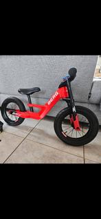 Loopfiets berg in perfecte staat 12 inch, Fietsen en Brommers, Fietsen | Kinderfietsjes, Ophalen, Zo goed als nieuw