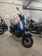 Senzo Rivalux 50cc klasse B 4 takt 2022 8951km - FULL LED!, Fietsen en Brommers, Gebruikt, Senzo Rivalux, Ophalen of Verzenden