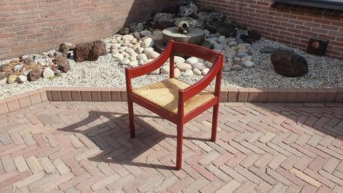 Vico Magistretti design fauteuil 1959, Huis en Inrichting, Stoelen, Gebruikt, Eén, Hout, Riet of Rotan, Rood, Ophalen