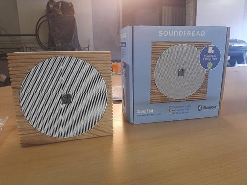 Soundfreaq SFQ-07 - bluetoothspeaker - sound spot - NIEUW!!!, Audio, Tv en Foto, Luidsprekerboxen, Nieuw, Front, Rear of Stereo speakers