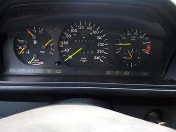 Mercedes W124 260E automaat beschikbaar voor biedingen
