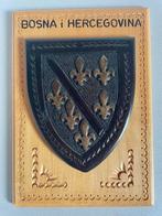 Te koop: houten plakket Bosnië-Herzegovina, Collections, Enlèvement ou Envoi, Autres, Drapeau ou Bannière