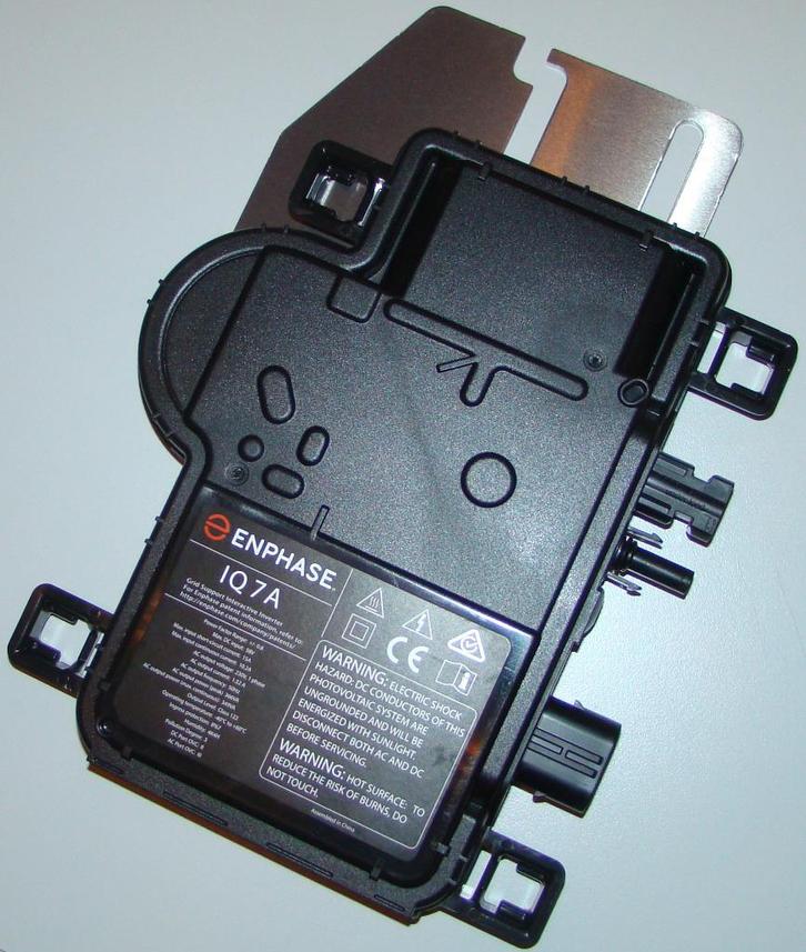 Enphase IQ7A - 366W - ideaal voor stekkerzonnepaneel - NIEUW, Doe-het-zelf en Bouw, Overige Doe-Het-Zelf en Bouw, Nieuw, Ophalen of Verzenden