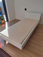 Lit simple Hulsta 90x200 avec matelas., Maison & Meubles, Enlèvement ou Envoi, Comme neuf