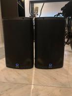 2 x turbosound q12 met 2 x statief, Ophalen, Zo goed als nieuw