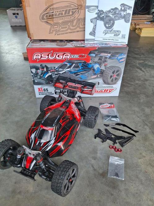 Team corally asuga roller nieuwstaat veel upgrades, Hobby en Vrije tijd, Modelbouw | Radiografisch | Auto's, Zo goed als nieuw