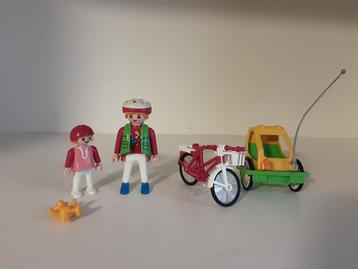 PLaymobil mama met fietskar beschikbaar voor biedingen