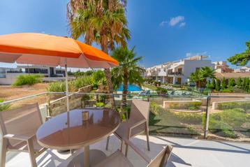 Moderne bovenwoning in Pilar de la Horadada beschikbaar voor biedingen