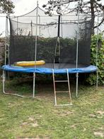 Grote trampoline, Ophalen
