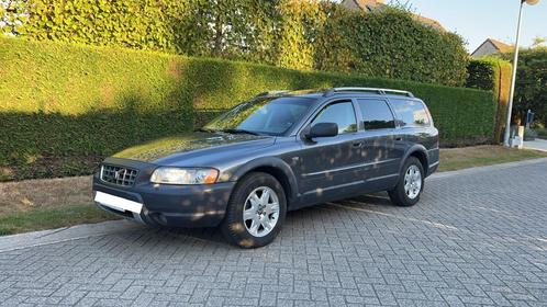 Volvo XC70 2.4 Cross Country Automaat in Topstaat!, Auto's, Volvo, Particulier, XC70, 4x4, ABS, Airbags, Airconditioning, Alarm
