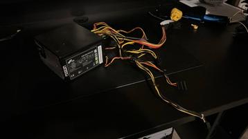 FSP 460Watt PSU beschikbaar voor biedingen