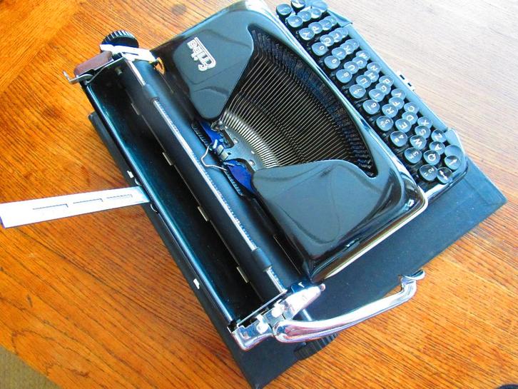 Type de machine (Qwerty), Divers, Machines à écrire, Utilisé, Enlèvement