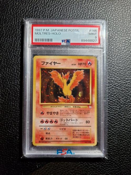 moltres holo fossil japanese mint psa 9 pokemon, Hobby en Vrije tijd, Verzamelkaartspellen | Pokémon, Zo goed als nieuw, Ophalen of Verzenden