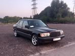 Mercedes 190 w201 oldtimer, 5 vit.,weinig km's, goede staat, Auto's, Mercedes-Benz, 4 deurs, Zwart, 4 cilinders, Zwart