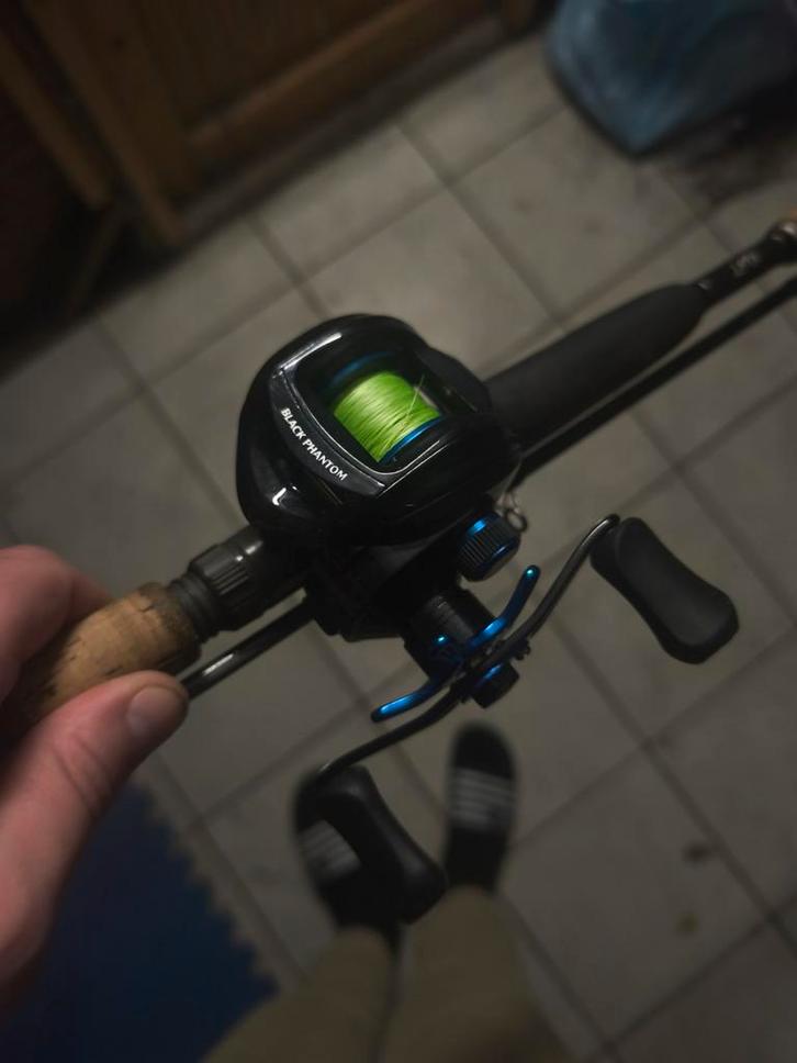 Abu Garcia "Black Phantom" baicaster reel, Sports nautiques & Bateaux, Pêche à la ligne | Poissons prédateurs, Ligne de pêche