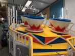 Carnaval/feestwagen decoratie: kermis theekopjes, Hobby en Vrije tijd, Ophalen, Zo goed als nieuw, Versiering
