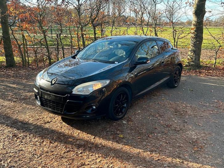 RENAULT MEGANE COUPE | BLACK EDITION, Auto's, Renault, Bedrijf, Mégane, Benzine, Coupé, Ophalen