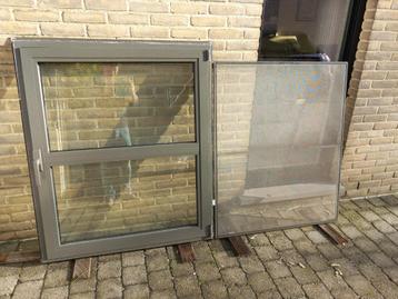 Duurzaam Aluminium draai-kip raam met vliegenraam