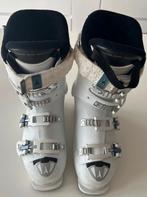 Skiing boots 38 size, Ophalen of Verzenden, Gebruikt, Atomic