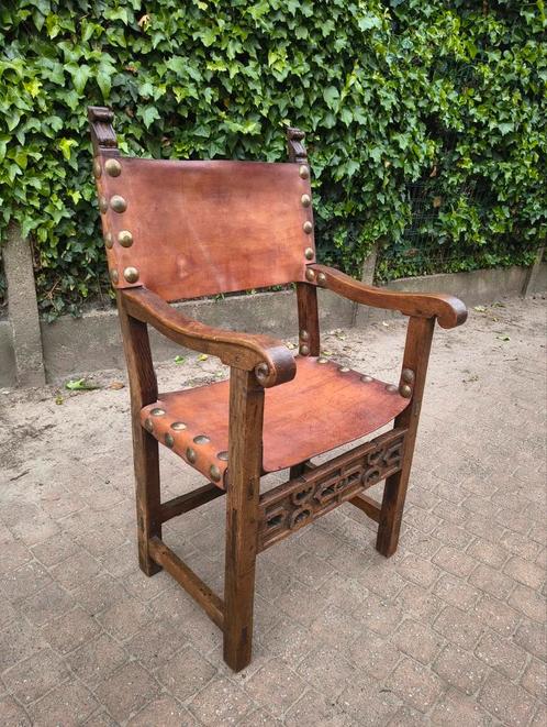 Prachtige Antieke Stoel Lederen Bekleding Koperen Nagels, Antiek en Kunst, Antiek | Meubels | Stoelen en Sofa's, Ophalen