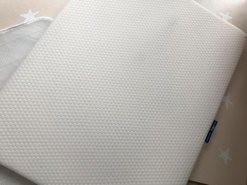 Aerosleep Evolution matras + matrasbeschermer + matrastopper, Kinderen en Baby's, Kinderkamer | Beddengoed, Zo goed als nieuw