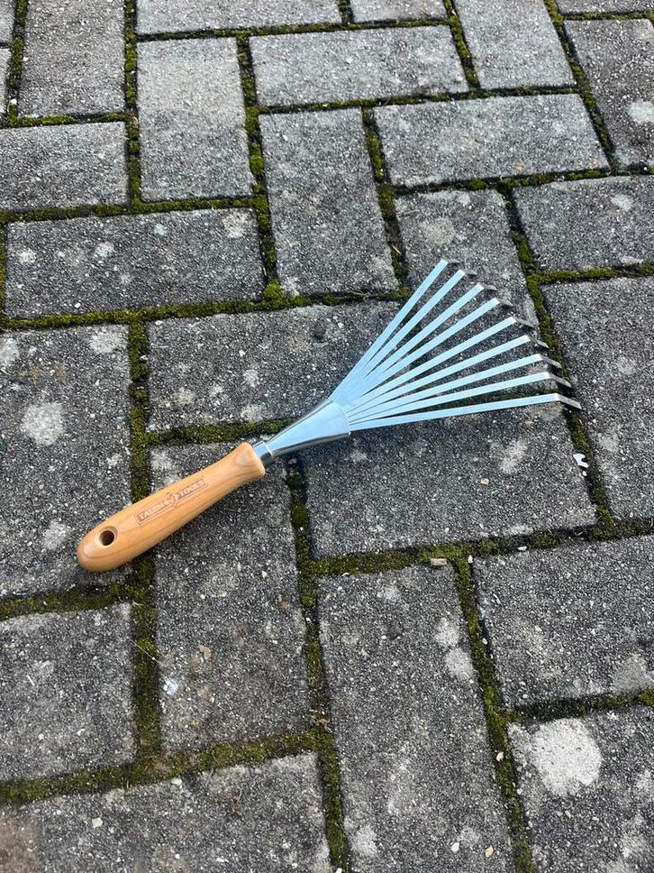 Griffe de jardin / petit râteau à main – poignée bois, Jardin & Terrasse, Outils à main, Neuf, Râteau, Enlèvement